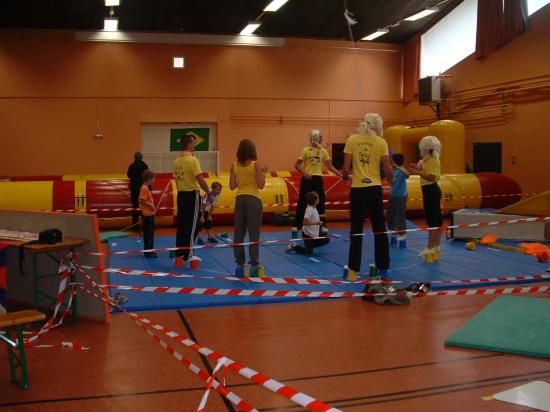 LE TOUR DU MONDE DE SPORTS LOISIRS
